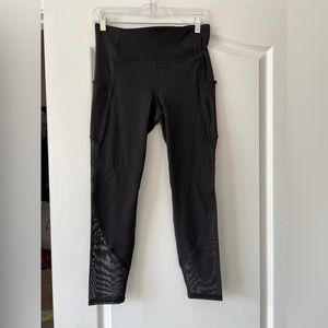 Athleta Vitality Stash Pocket Legging- NWT